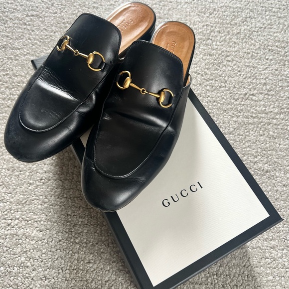 Gucci Black Leather Mules - size 40 - Picture 1 of 6